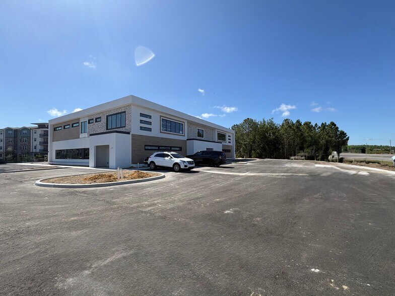 More Photos Of 4416 Bruce B Downs Blvd, Wesley Chapel Medical For Lease