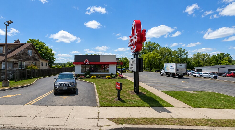 More Photos Of 5886 Rt-31, Clay Fast Food For Sale