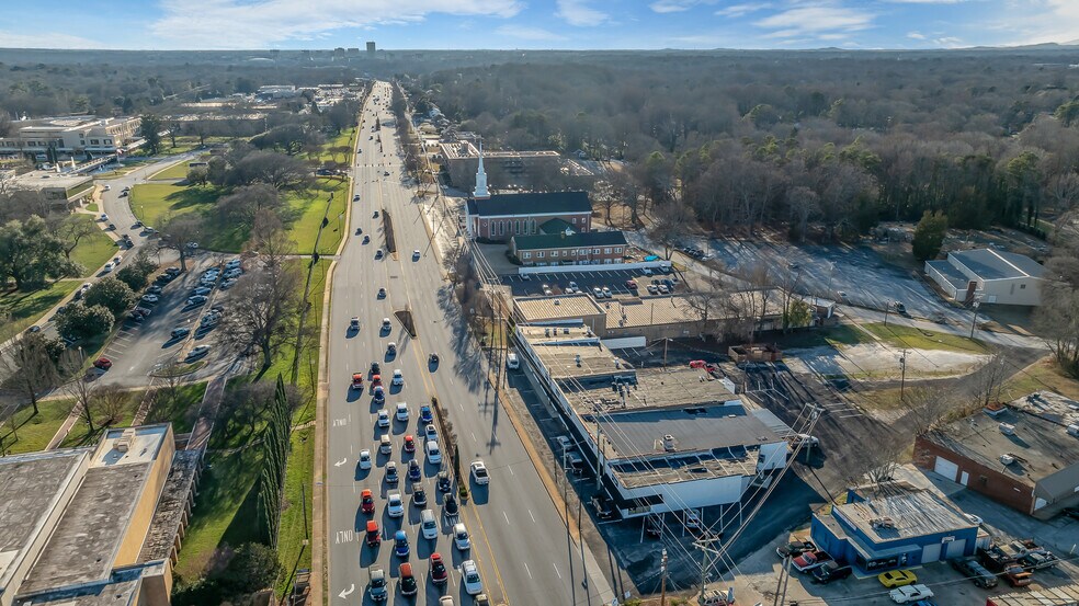 More Photos Of 1823-1841 Wade Hampton Blvd, Greenville Storefront Retail Office For Sale
