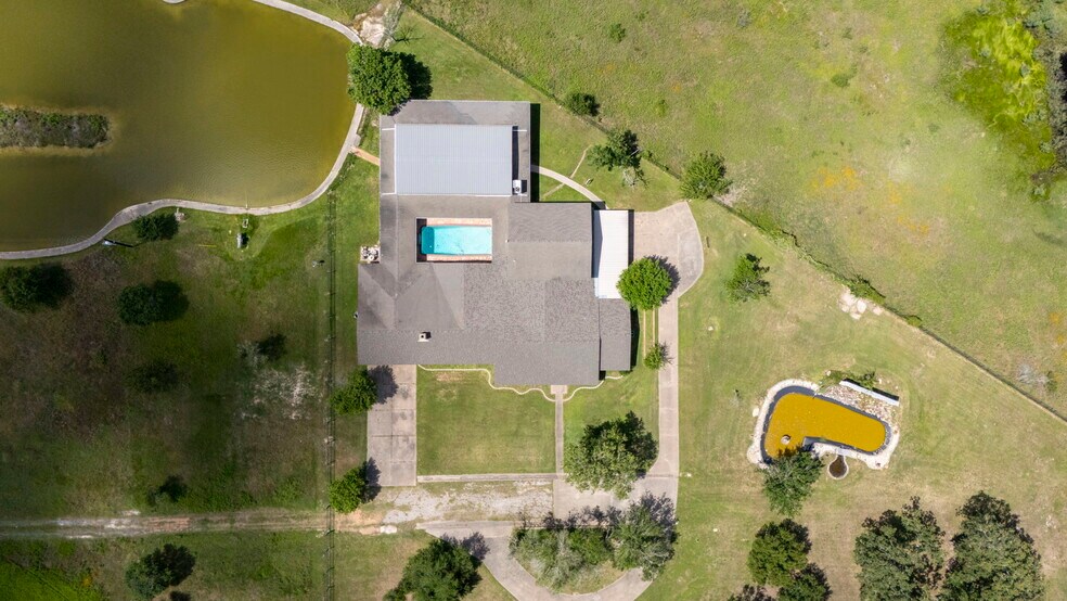 More Photos Of 3345 E Austin St, Giddings Land For Sale