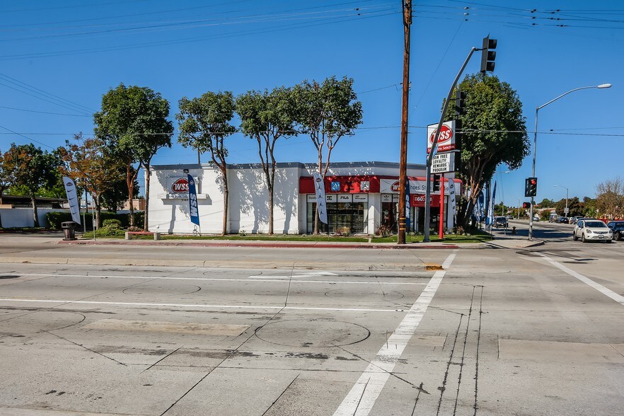 More Photos Of 5365 Cherry Ave, Long Beach Freestanding For Sale