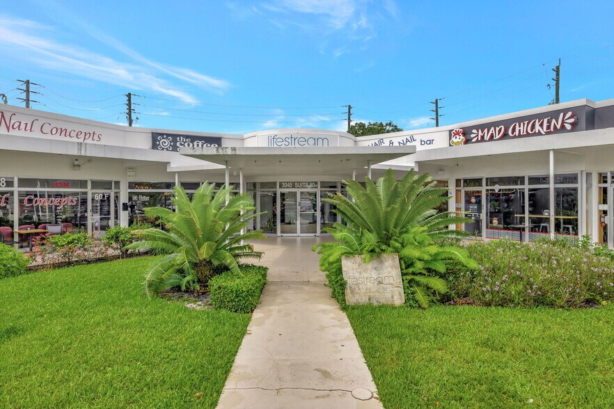 More Photos Of 3045 N Federal Hwy, Fort Lauderdale Storefront Retail Office For Lease
