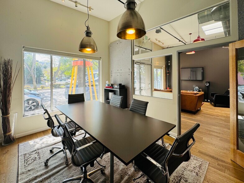 More Photos Of 6025 Washington Blvd, Culver City Office For Sale