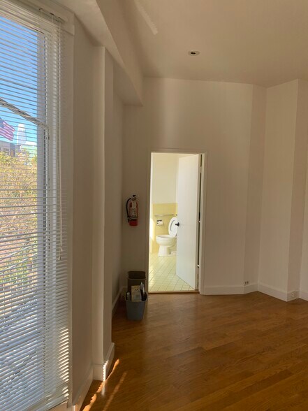 More Photos Of 37 Fulton St, San Francisco Office For Lease