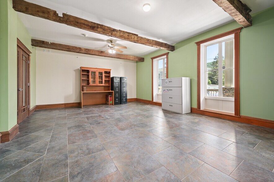 More Photos Of 56 Main St, Stamford Hotel For Sale