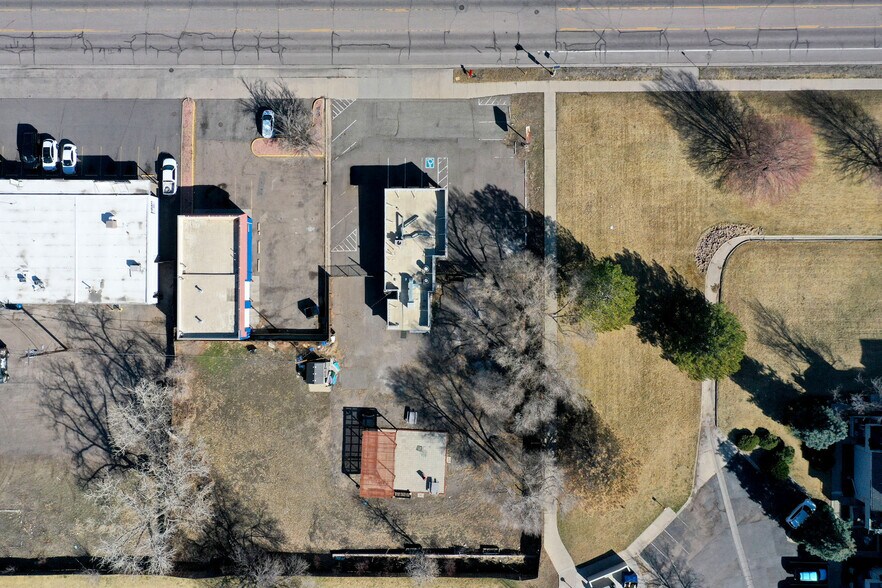 More Photos Of 6400 W 20th Ave, Lakewood General Retail For Sale