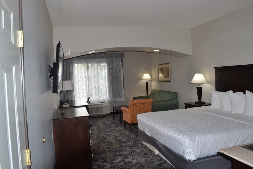 More Photos Of 23 N 67th East Ave, Tulsa Hotel For Sale