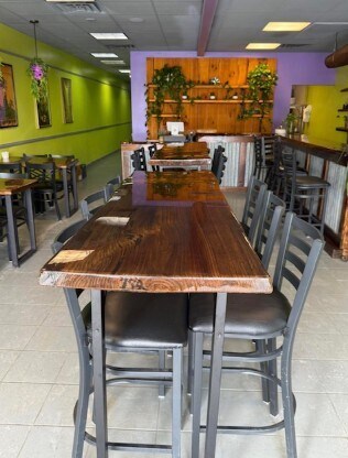 More Photos Of 8433-8457 Seneca Tpke, New Hartford Storefront For Lease