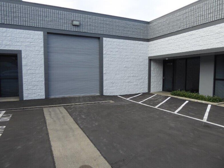 More Photos Of 1415-1441 Gardena Ave, Glendale Warehouse For Lease