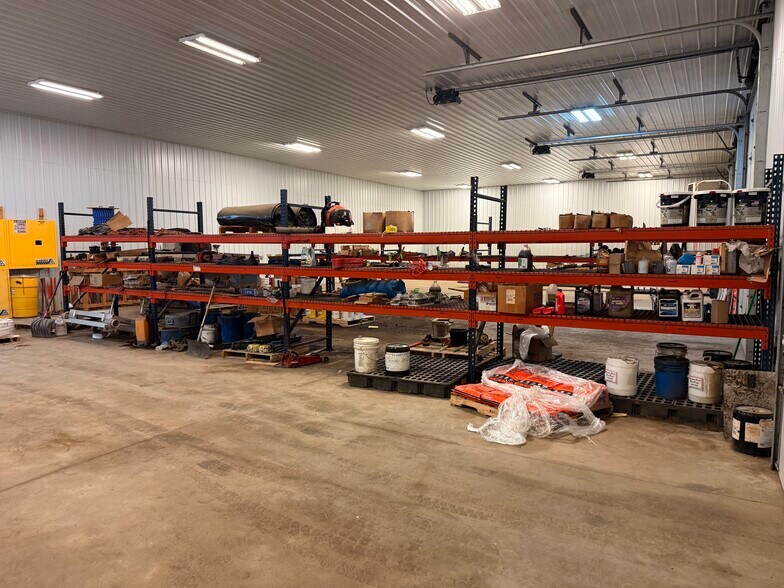 More Photos Of , Moorhead Unknown For Sale