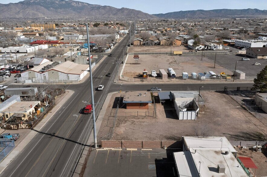 More Photos Of 6510 Zuni Rd SE, Albuquerque Land For Sale