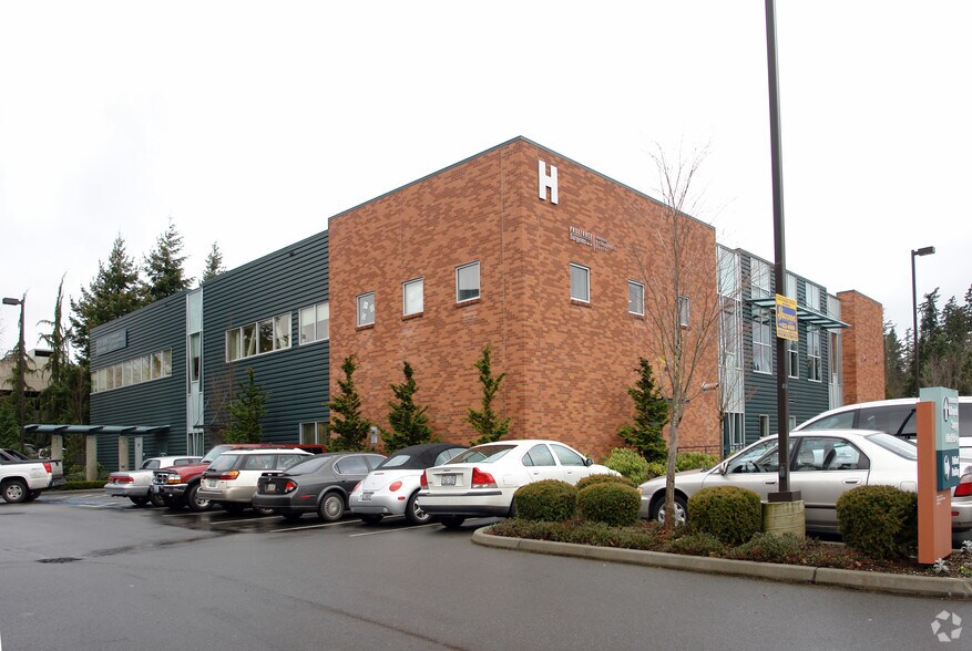 More Photos Of 12911 120th Ave NE, Kirkland Medical For Lease