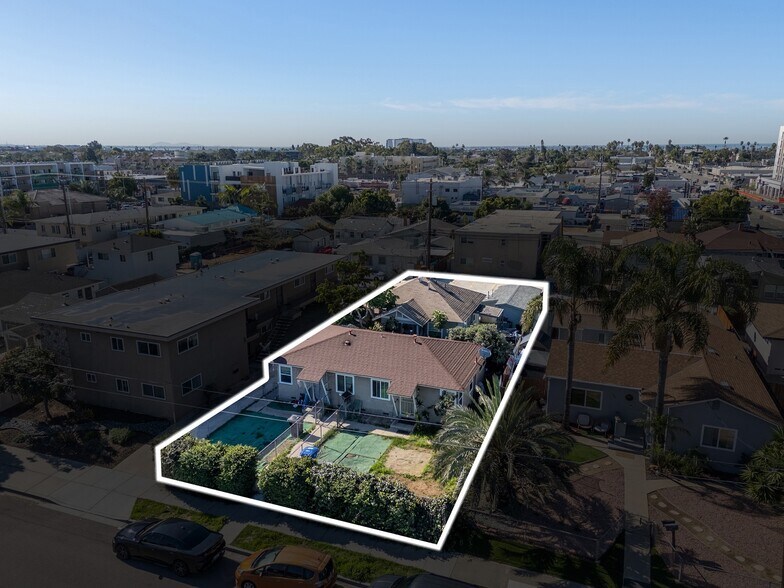 More Photos Of 210-12 Del Mar Ave, Chula Vista Apartments For Sale