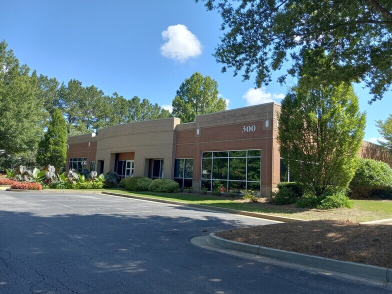 More Photos Of 1255 Lakes Pky, Lawrenceville Office For Lease