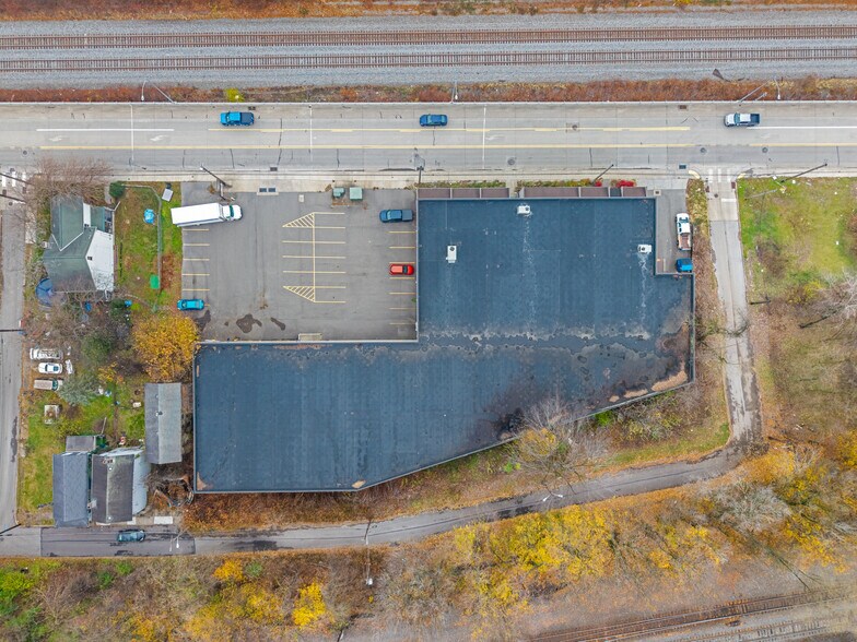 More Photos Of 2707 W Carson St, Pittsburgh Warehouse For Sale