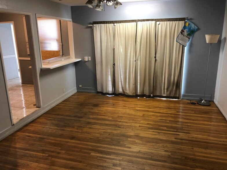 More Photos Of 1645 S Euclid St, Anaheim Light Distribution For Sale