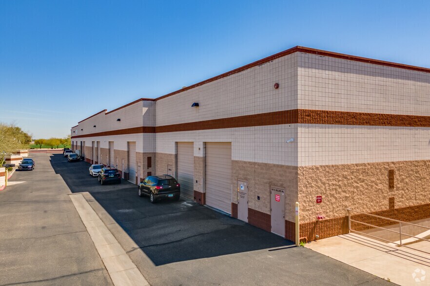 More Photos Of 500-600 N Bullard Ave, Goodyear Unknown For Lease