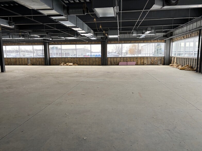 More Photos Of 1300 Freese Works Pl, Galion Loft Creative Space For Sale