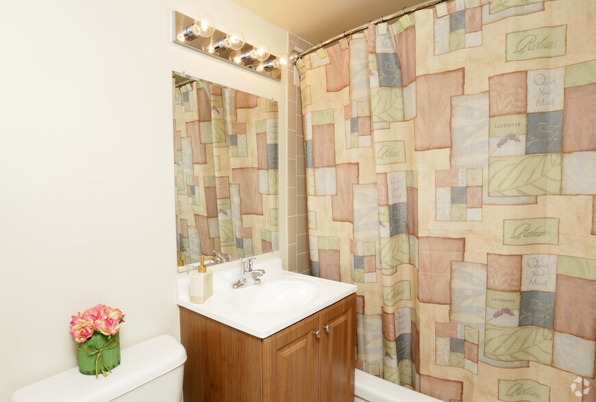 More Photos Of 101-103 G St SW, Washington Apartments For Sale