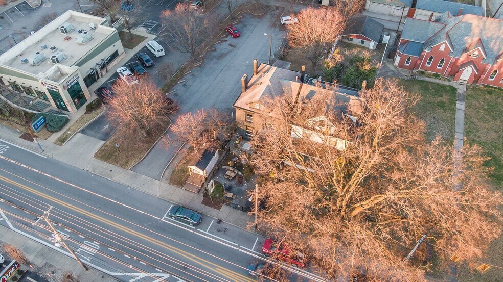 More Photos Of 1265 Bardstown Rd, Louisville General Retail For Sale
