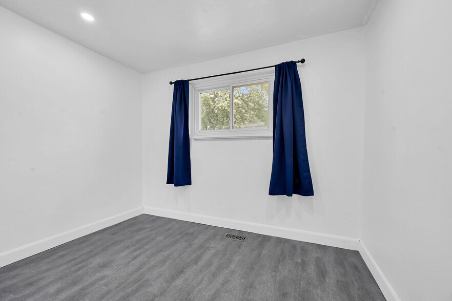 More Photos Of 6540 Twenty Rd, Hamilton Land For Sale