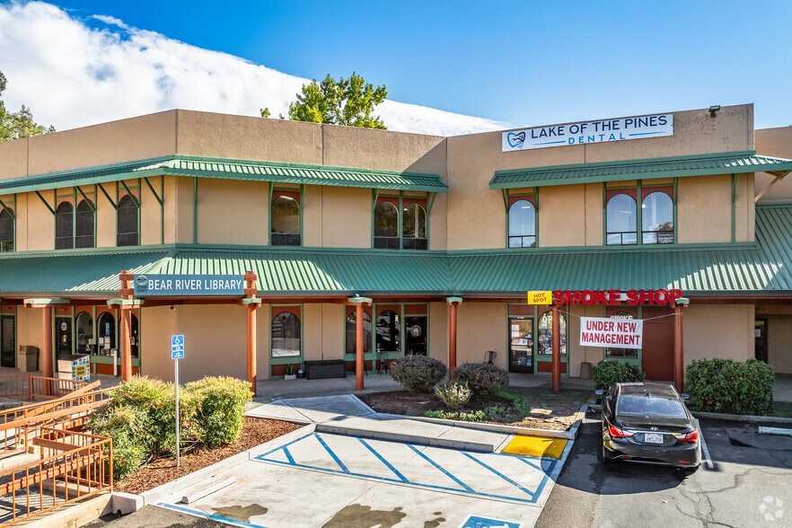 More Photos Of 10868-10966 Combie Rd, Auburn Unknown For Lease