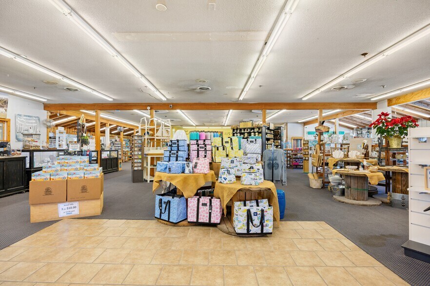 More Photos Of 3986 Highway 17 Business, Murrells Inlet Freestanding For Sale