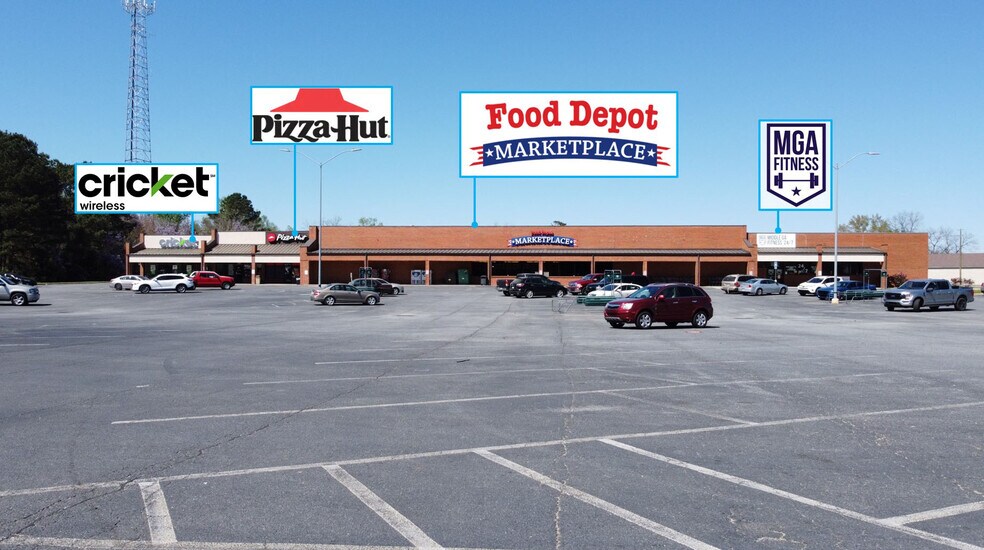 More Photos Of 140 W Dykes St, Cochran Supermarket For Lease