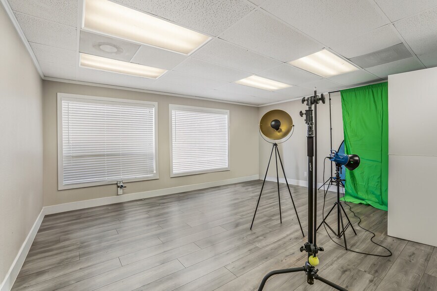 More Photos Of 720 N Ventura Rd, Port Hueneme Office Residential For Sale
