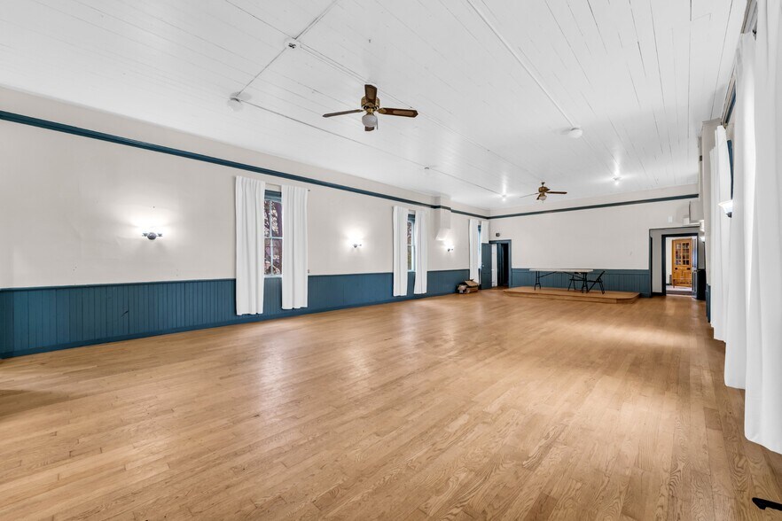 More Photos Of 6101 Lyons St, Burlington Lodge Meeting Hall For Sale