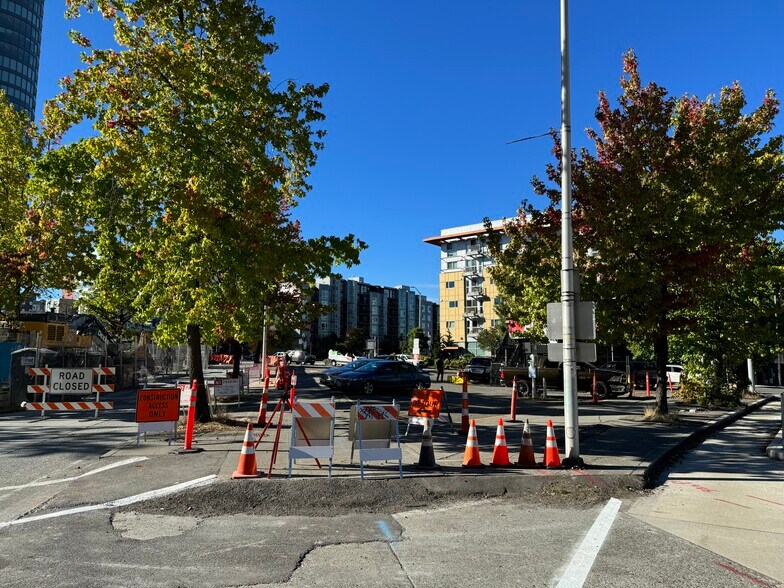 More Photos Of 2404 7th Ave, Seattle Land For Sale