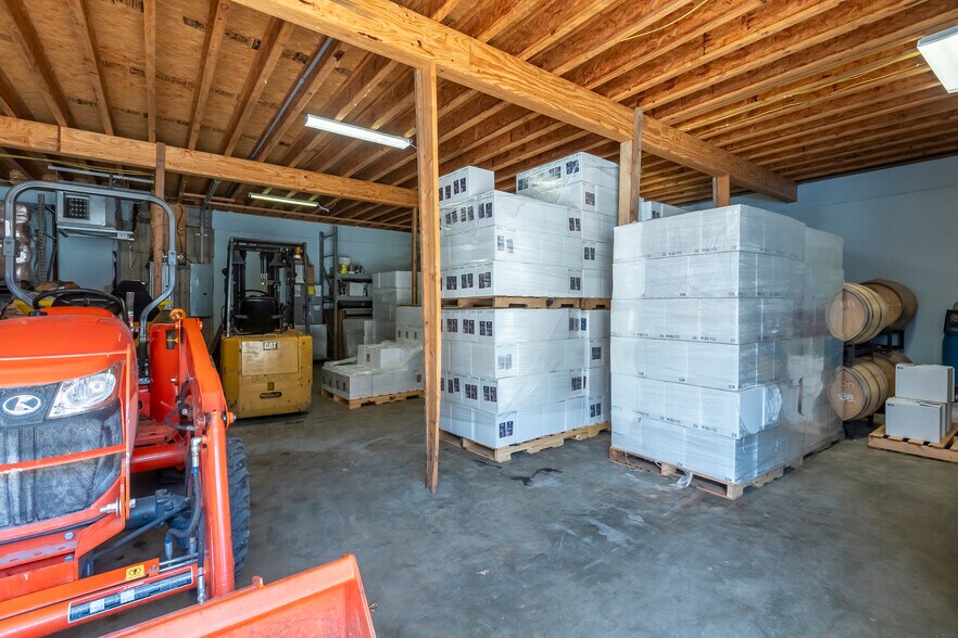 More Photos Of 14391 IL-37, Whittington Winery Vineyard For Sale