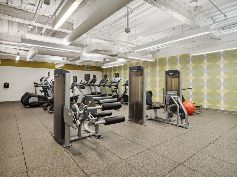 More Photos Of 100 N Field Dr, Lake Forest Unknown For Lease