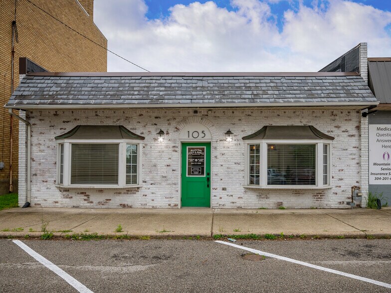 More Photos Of 105 6th Ave, Saint Albans Medical For Sale