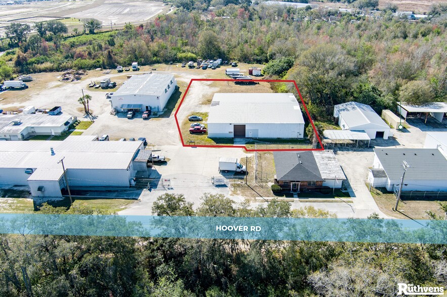 More Photos Of 1042 Hoover Rd, Winter Haven Warehouse For Lease