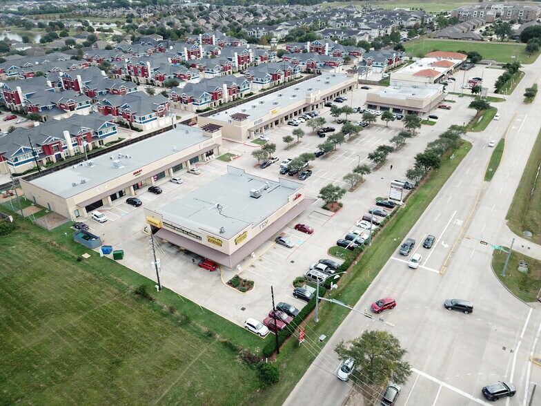 More Photos Of 600 Katy Fort Bend Rd, Katy Unknown For Lease