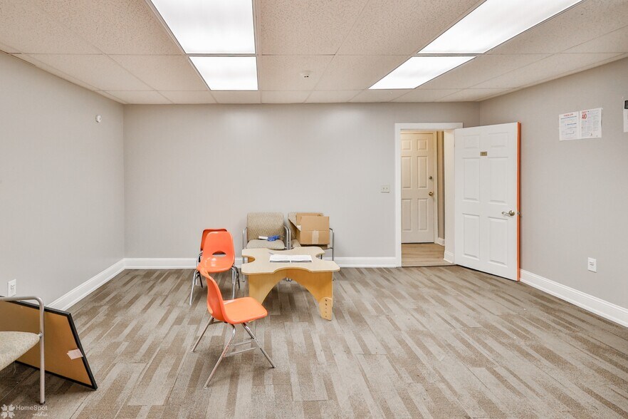 More Photos Of 1248 W Hamilton St, Allentown Office For Sale