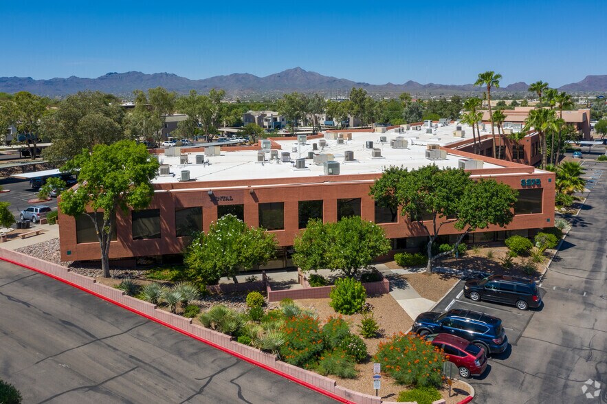 More Photos Of 3275 W Ina Rd, Tucson Office Residential For Lease
