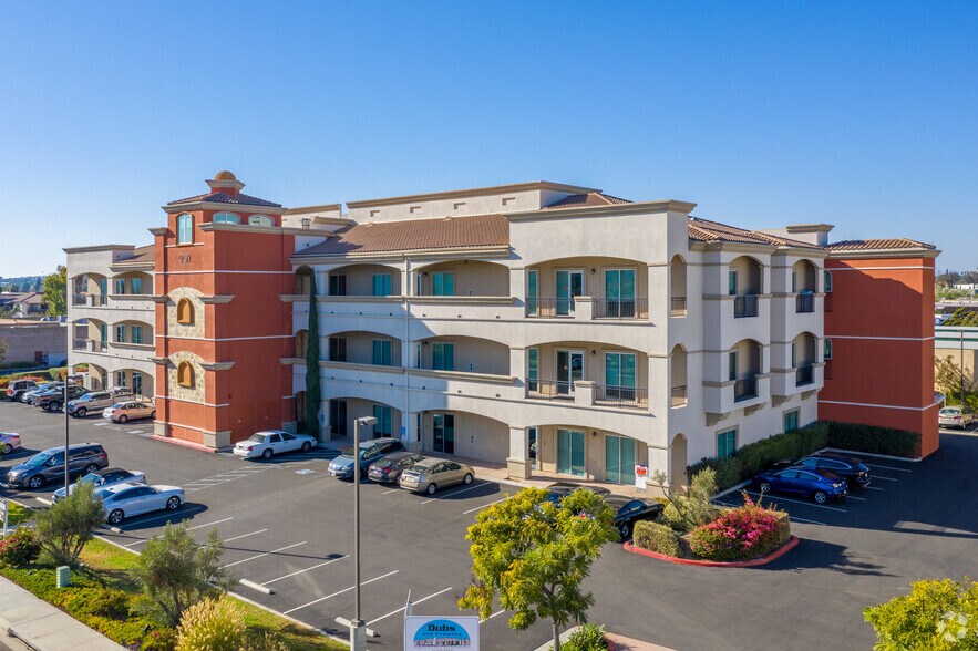 More Photos Of 950 Boardwalk, San Marcos Office For Sale