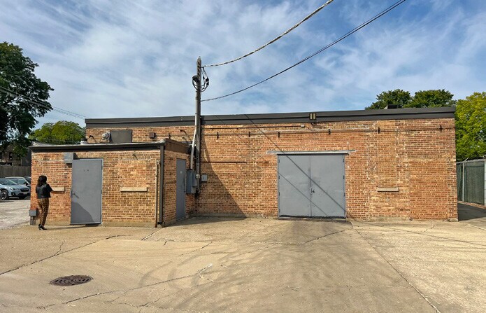 More Photos Of , Chicago Industrial For Sale