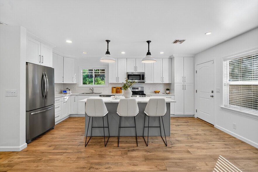 More Photos Of , Tujunga Multifamily For Sale