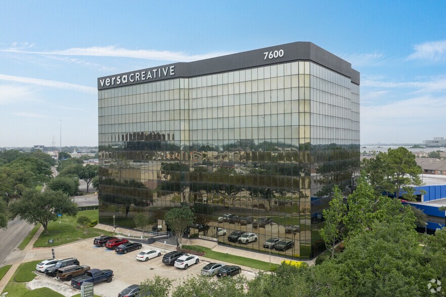 More Photos Of 7600 W Tidwell Rd, Houston Office For Lease