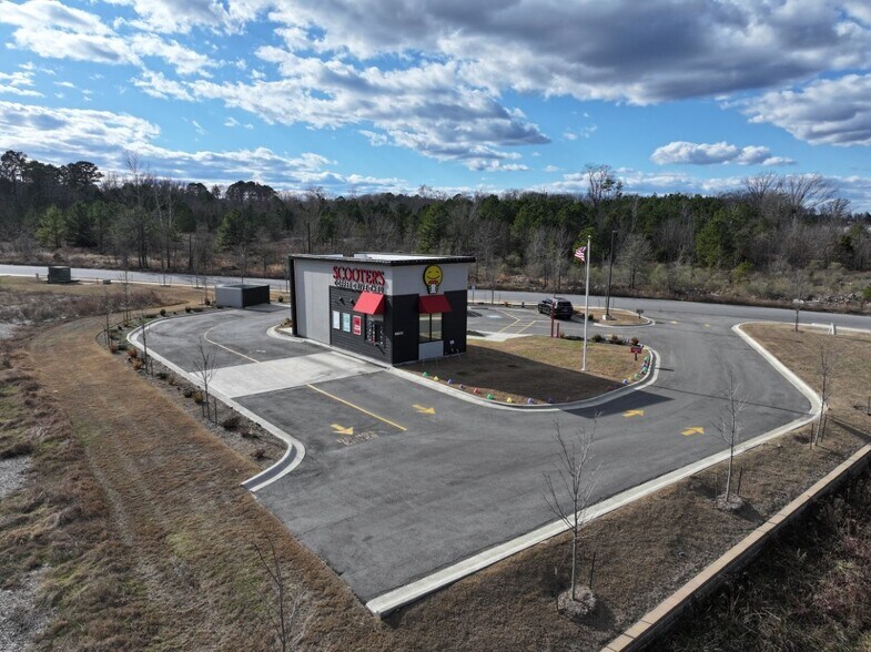 More Photos Of 6600 Corporate Dr, North Little Rock Fast Food For Lease