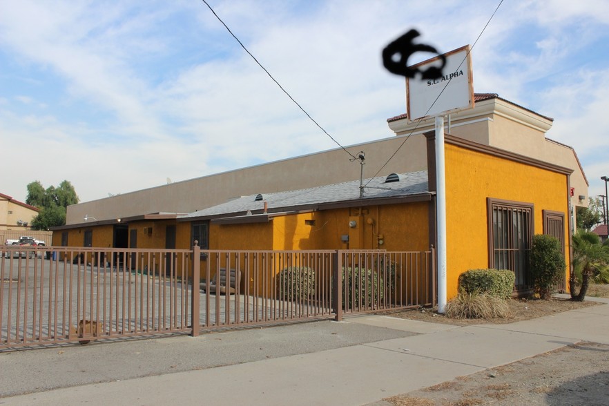 Primary Photo Of 17460 Arrow Blvd, Fontana Freestanding For Sale