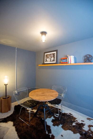 More Photos Of 156 Gilbert St, San Francisco Warehouse For Lease
