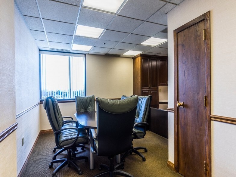 More Photos Of 1055 N 300 W, Provo Medical For Sale