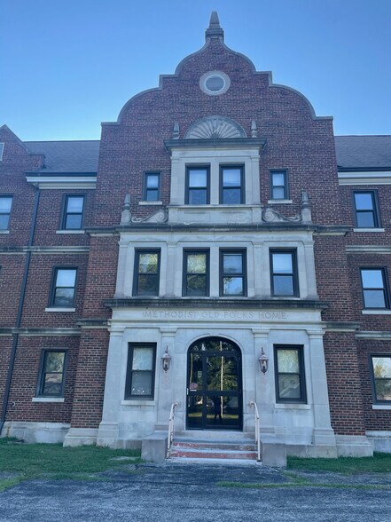 More Photos Of 1616 Cedar St, Lawrenceville Skilled Nursing Facility For Sale
