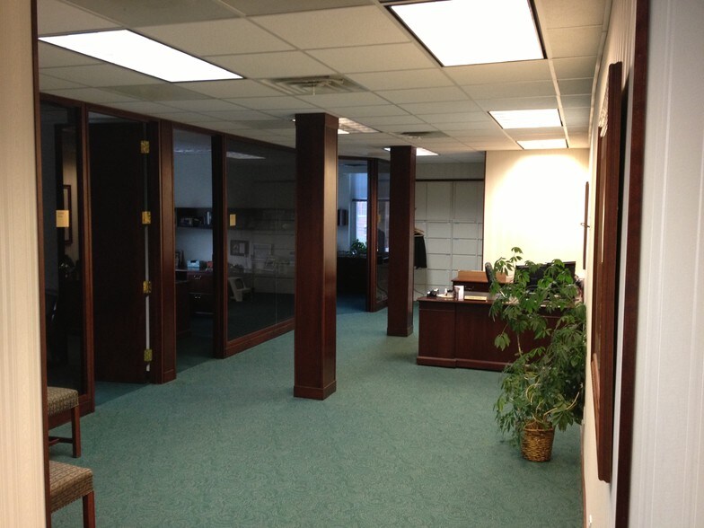 More Photos Of 112-126 W D St, Pueblo Loft Creative Space For Lease