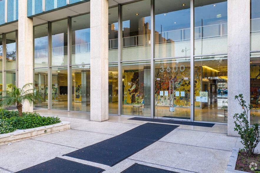 More Photos Of 3600 Wilshire Blvd, Los Angeles Office For Lease