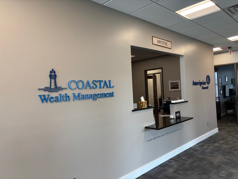 More Photos Of 56 Williams Ave, Mystic Office Residential For Sale